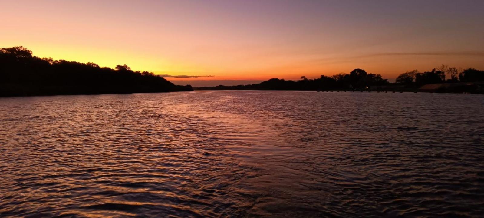 Hippo Retreat & Tiger Fishing Komatipoort Exterior photo